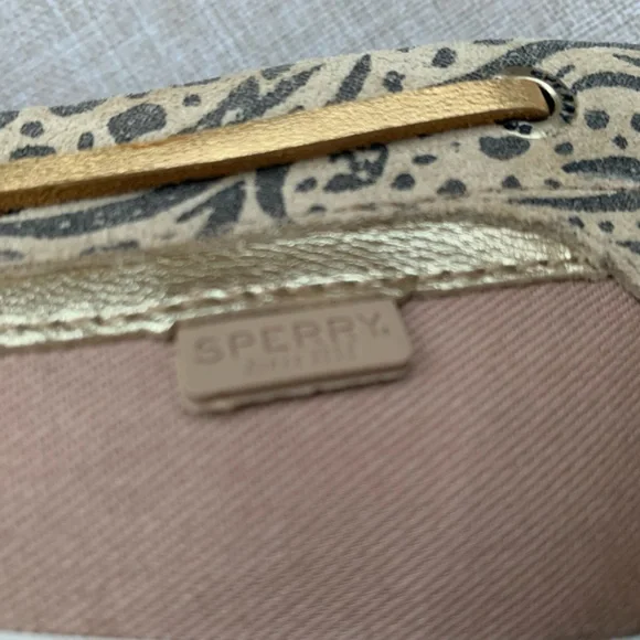 NWT Sperry Shoes: Beige/Cream/Gold, White Sole, 9.5 - Picture 9 of 11